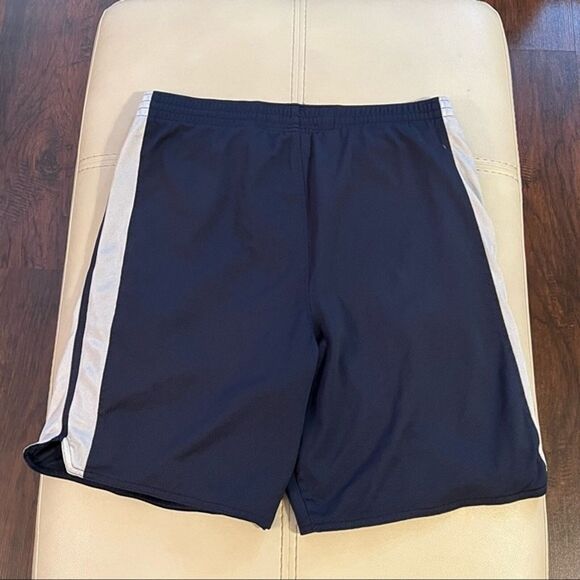 Nike Vintage Navy Basketball Shorts Size: L - Picture 4 of 9